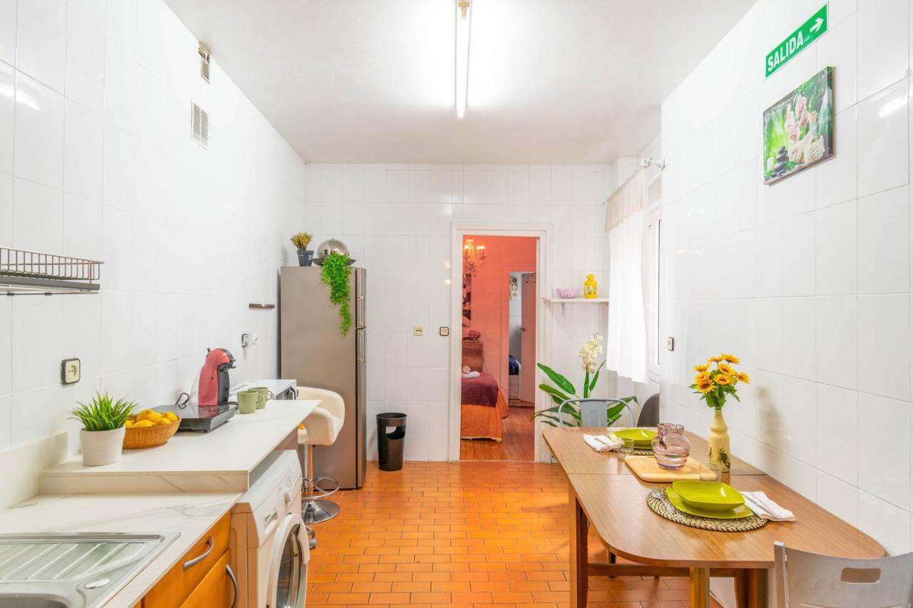Acogedor Apartamento En El Corazon De ปัมโปลนา ภายนอก รูปภาพ