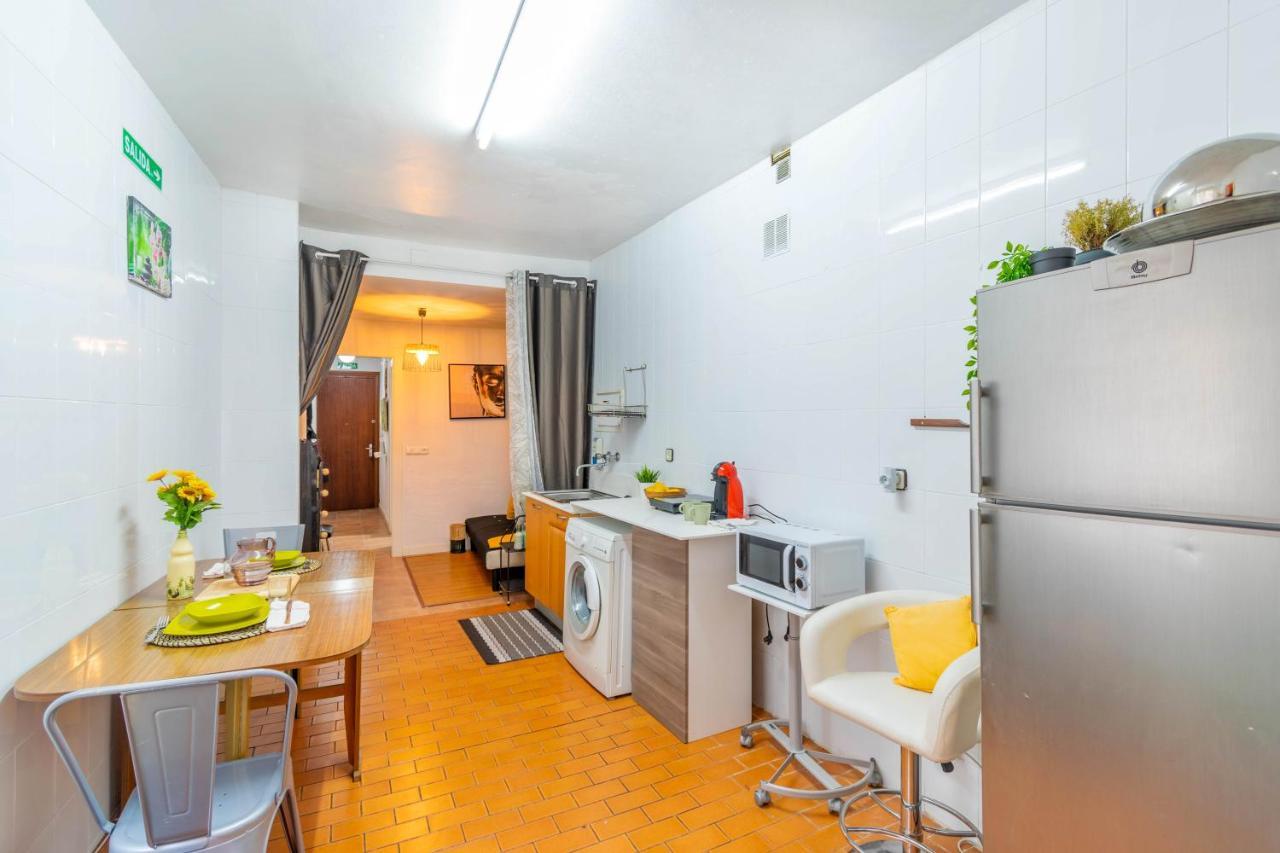 Acogedor Apartamento En El Corazon De ปัมโปลนา ภายนอก รูปภาพ