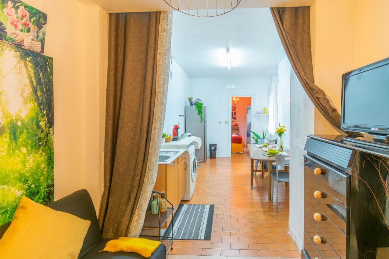 Acogedor Apartamento En El Corazon De ปัมโปลนา ภายนอก รูปภาพ