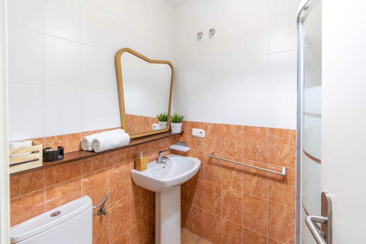 Acogedor Apartamento En El Corazon De ปัมโปลนา ภายนอก รูปภาพ
