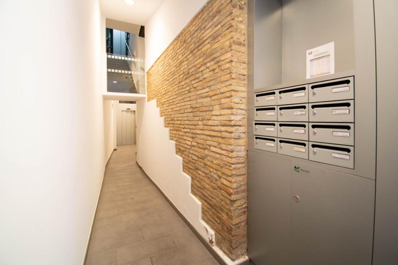 Acogedor Apartamento En El Corazon De ปัมโปลนา ภายนอก รูปภาพ
